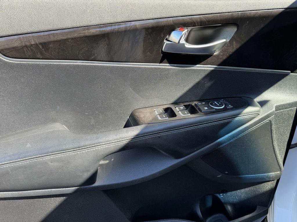 used 2016 Kia Sorento car