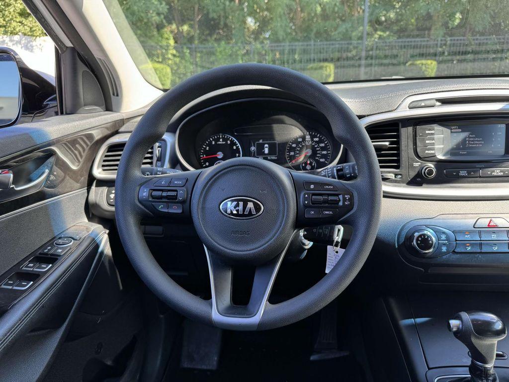 used 2016 Kia Sorento car