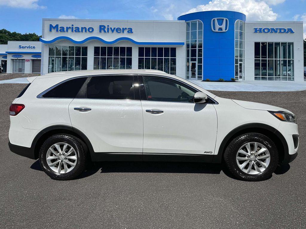 used 2016 Kia Sorento car