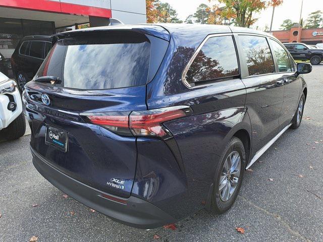 used 2021 Toyota Sienna car, priced at $42,600