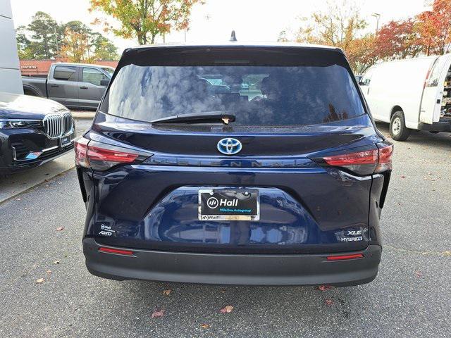 used 2021 Toyota Sienna car, priced at $42,600