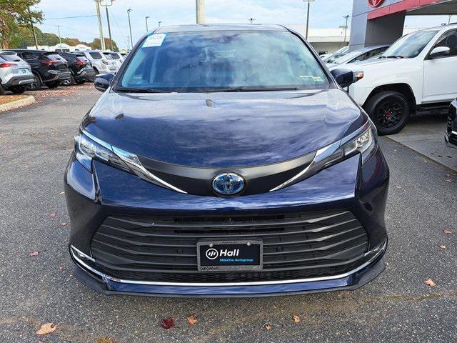 used 2021 Toyota Sienna car, priced at $42,600