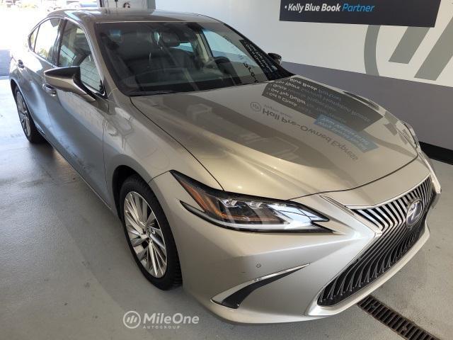 used 2021 Lexus ES 300h car, priced at $36,000