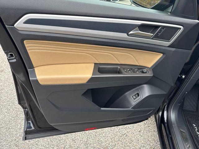 used 2023 Volkswagen Atlas Cross Sport car, priced at $34,500