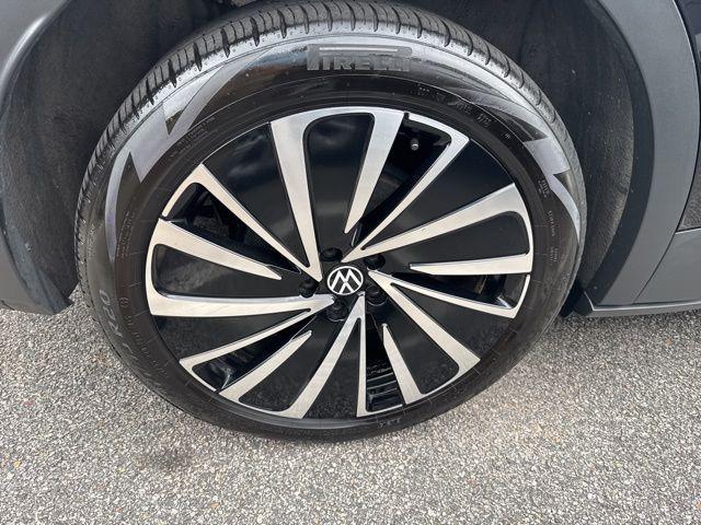 used 2023 Volkswagen ID.4 car, priced at $29,000