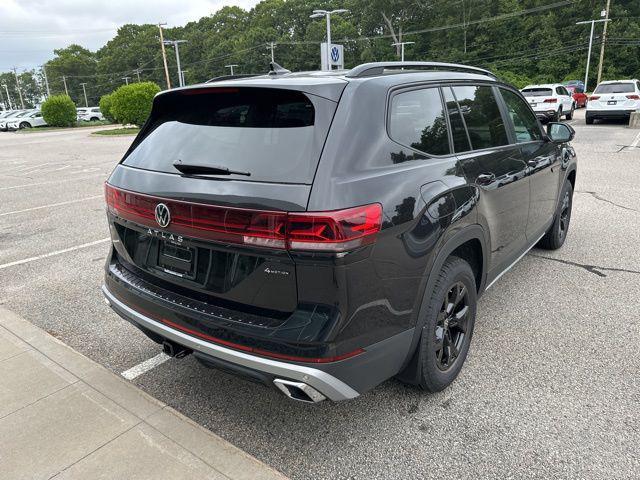 new 2025 Volkswagen Atlas car, priced at $43,954
