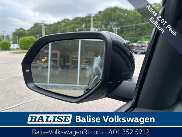 new 2025 Volkswagen Atlas car, priced at $43,954