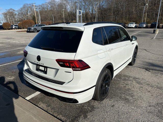 new 2024 Volkswagen Tiguan car, priced at $37,604