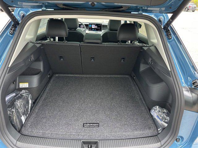 new 2025 Volkswagen Tiguan car, priced at $38,341