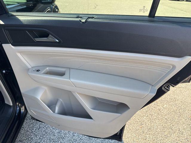 used 2021 Volkswagen Atlas car, priced at $29,000