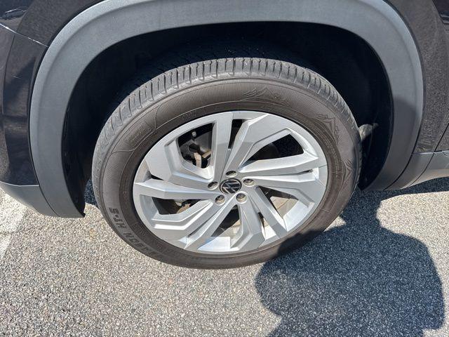 used 2021 Volkswagen Atlas car, priced at $29,000