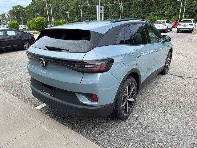new 2025 Volkswagen ID.4 car, priced at $51,371