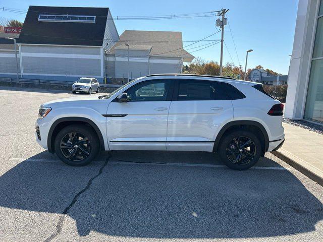 new 2025 Volkswagen Atlas Cross Sport car, priced at $51,061