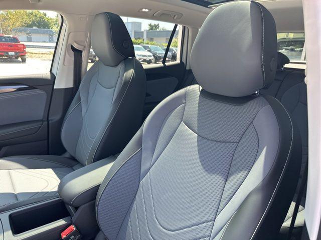 new 2025 Volkswagen Tiguan car, priced at $35,294