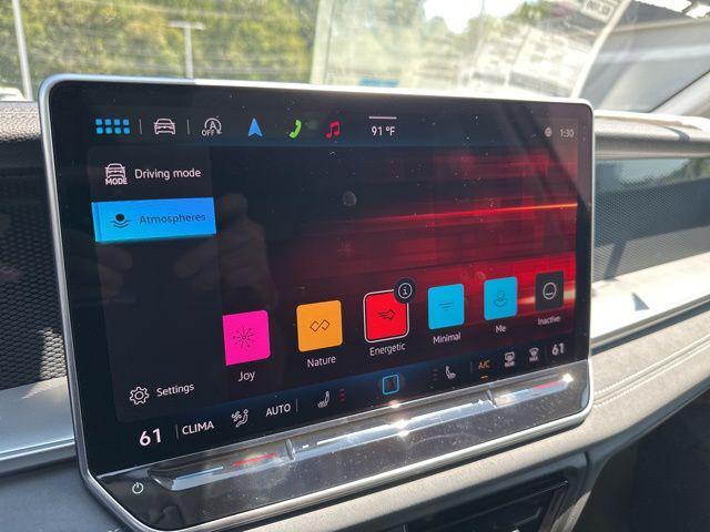 new 2025 Volkswagen Tiguan car, priced at $35,294