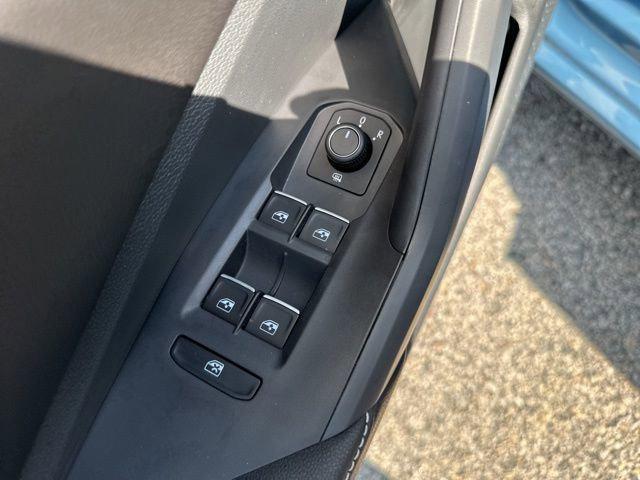 new 2025 Volkswagen Jetta car, priced at $25,121