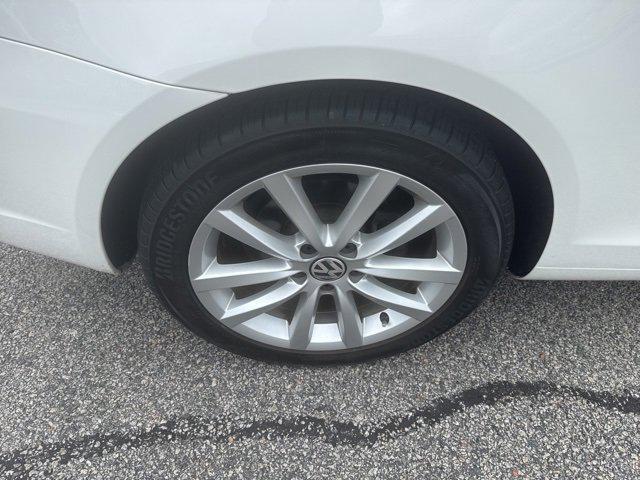 used 2013 Volkswagen Eos car, priced at $10,500