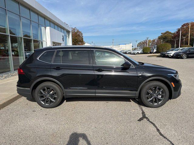 new 2024 Volkswagen Tiguan car, priced at $35,179