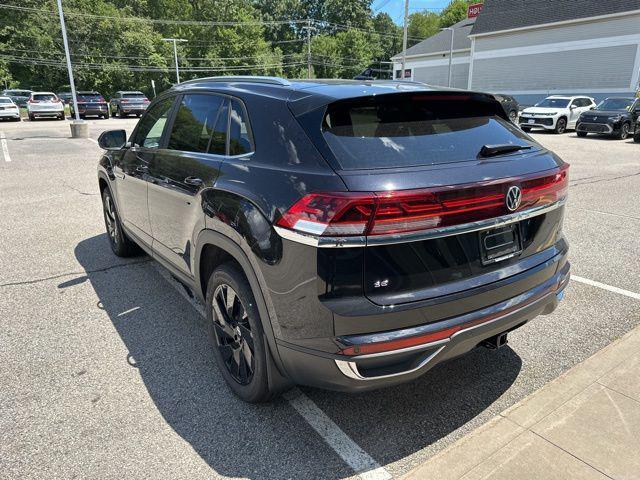 new 2025 Volkswagen Atlas Cross Sport car, priced at $43,751