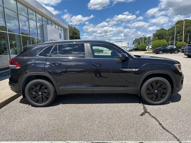 new 2025 Volkswagen Atlas Cross Sport car, priced at $43,751
