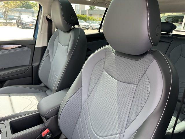 new 2025 Volkswagen Tiguan car, priced at $36,012