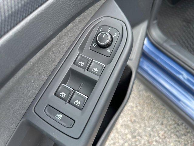 new 2025 Volkswagen Golf GTI car, priced at $39,455