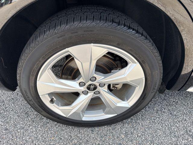used 2021 Audi Q5 car, priced at $28,500