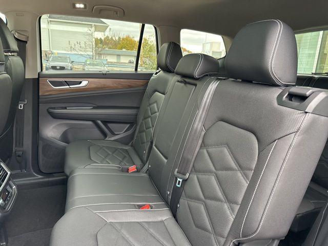 new 2026 Volkswagen Atlas car, priced at $47,108