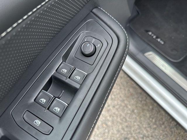 new 2026 Volkswagen Atlas car, priced at $47,108