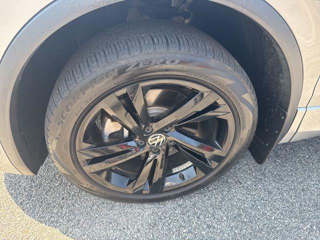 used 2024 Volkswagen Tiguan car, priced at $30,500