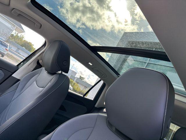 new 2025 Volkswagen Tiguan car, priced at $35,537