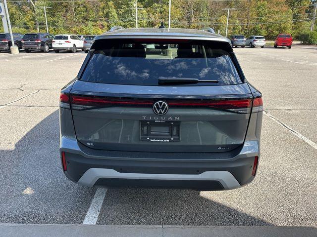 new 2025 Volkswagen Tiguan car, priced at $35,537
