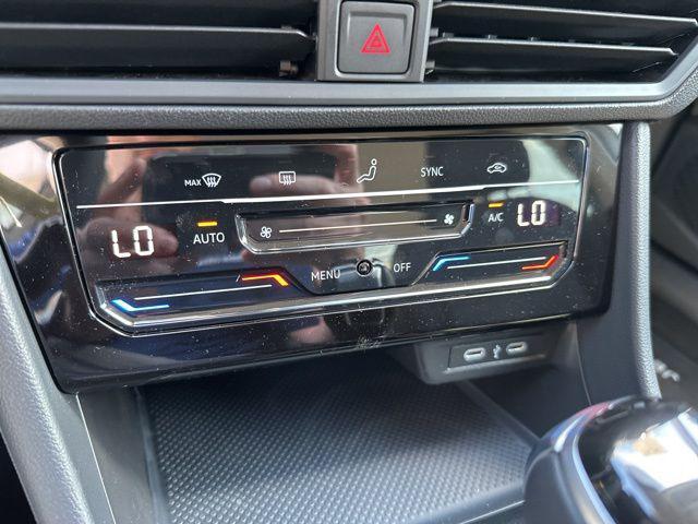 new 2025 Volkswagen Jetta car, priced at $23,178