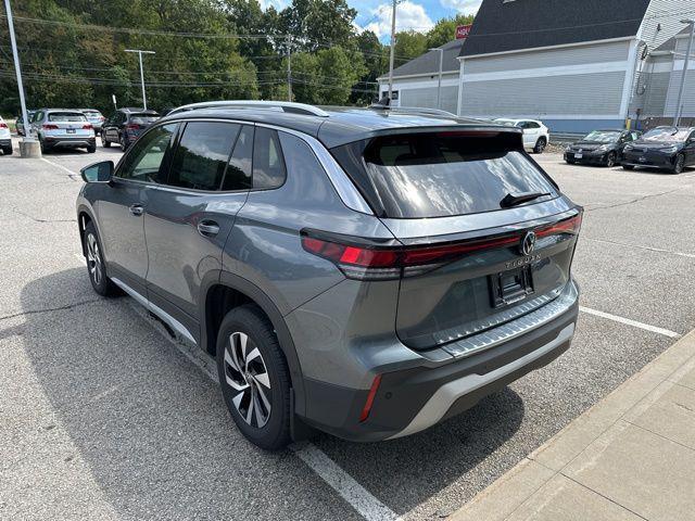 new 2025 Volkswagen Tiguan car, priced at $31,544