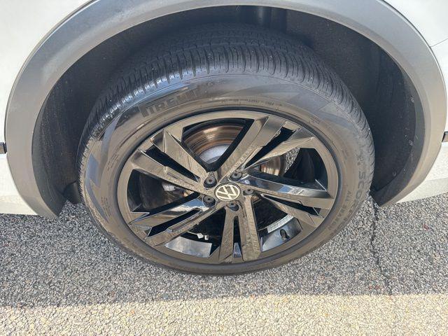 used 2024 Volkswagen Tiguan car, priced at $31,500