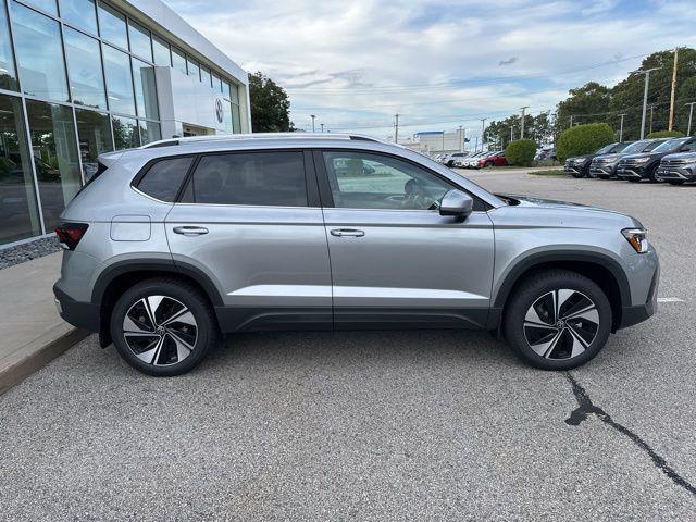 new 2025 Volkswagen Taos car, priced at $32,138