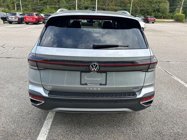 new 2025 Volkswagen Taos car, priced at $32,138