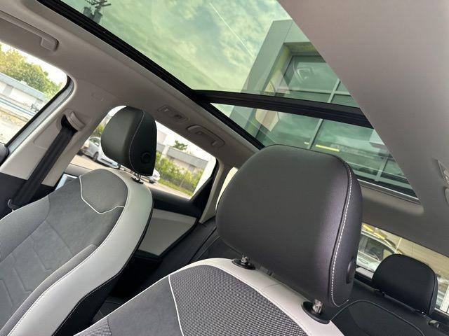 new 2025 Volkswagen Taos car, priced at $32,138