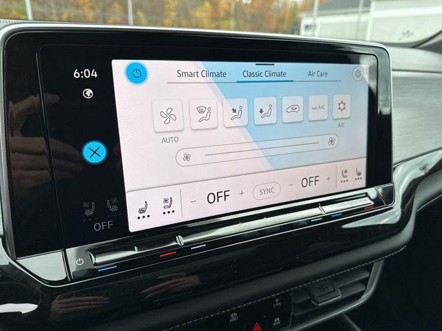 new 2026 Volkswagen Atlas Cross Sport car, priced at $46,193