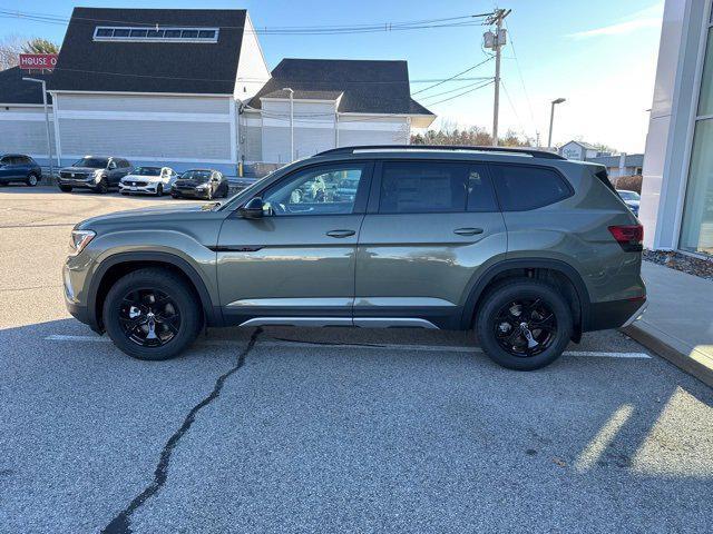 new 2025 Volkswagen Atlas car, priced at $47,624