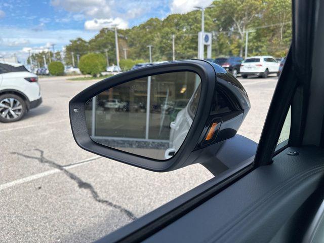 new 2025 Volkswagen Tiguan car, priced at $38,127