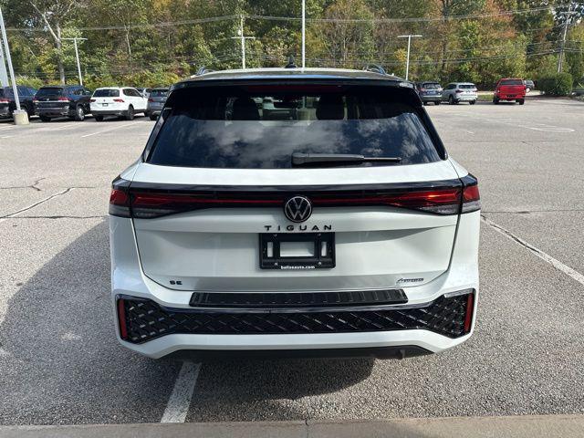 new 2025 Volkswagen Tiguan car, priced at $38,127