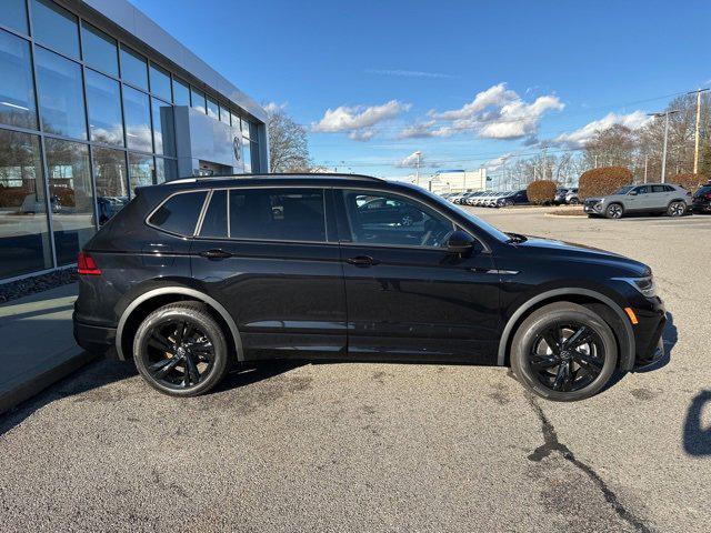 new 2024 Volkswagen Tiguan car, priced at $37,209