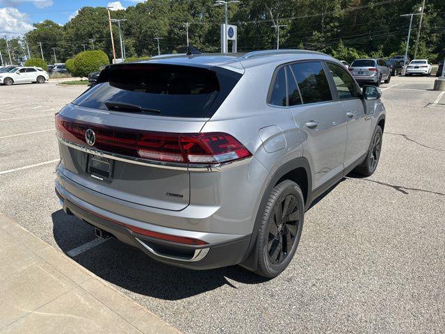 new 2026 Volkswagen Atlas Cross Sport car, priced at $47,333