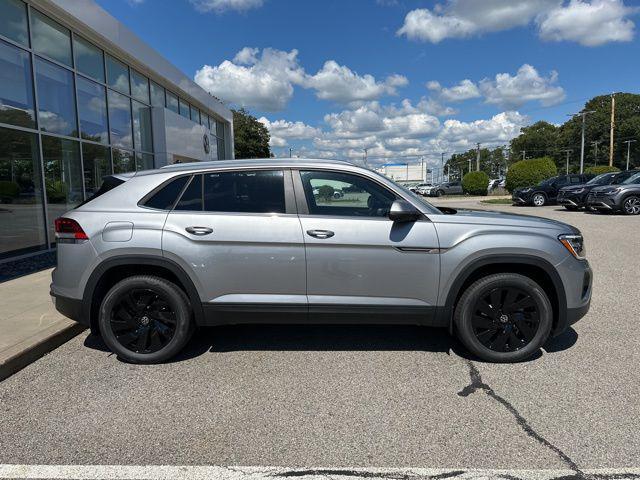 new 2026 Volkswagen Atlas Cross Sport car, priced at $47,333