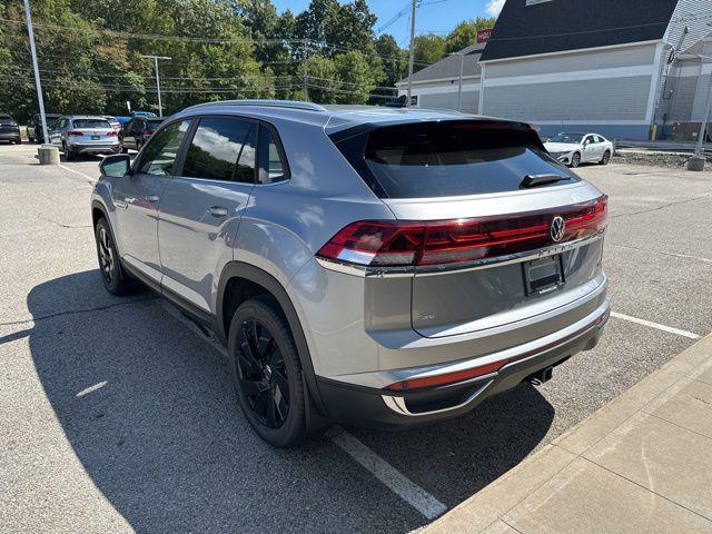 new 2026 Volkswagen Atlas Cross Sport car, priced at $47,333