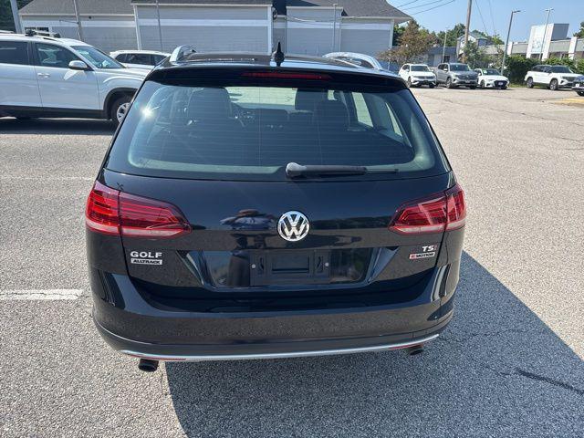 used 2018 Volkswagen Golf Alltrack car, priced at $23,000