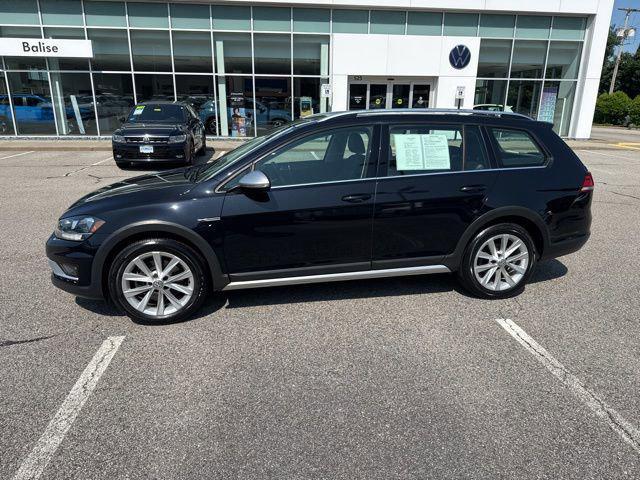 used 2018 Volkswagen Golf Alltrack car, priced at $23,500