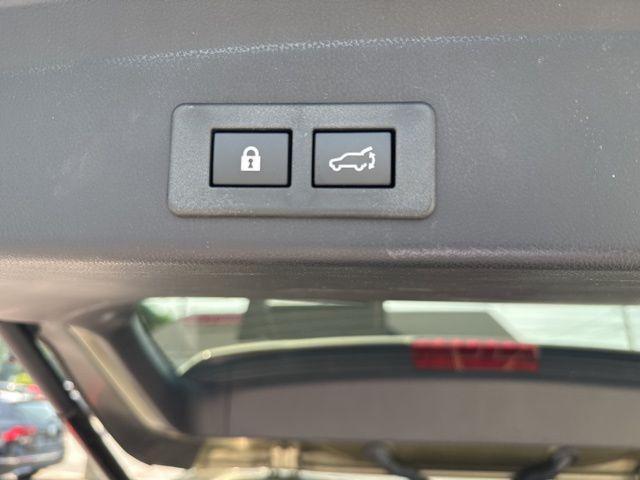 used 2023 Subaru Ascent car, priced at $29,900
