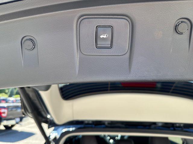 used 2016 Nissan Murano car, priced at $17,500